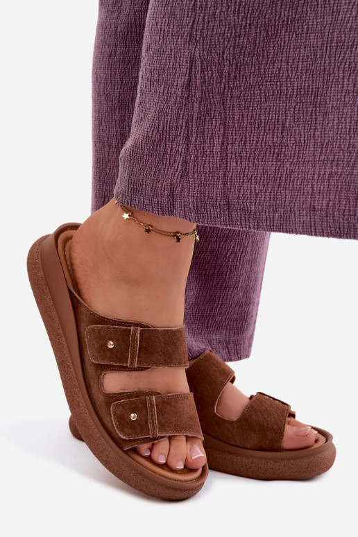 Kožené Dámske semišové papuče s platformou Vinceza 66916 Hnedá farba