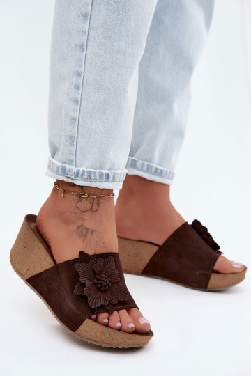 Kožené Dámske semišové papuče s platformou S Ornatem s kvetmiem Zazoo 40312 CzekoladoIne 2