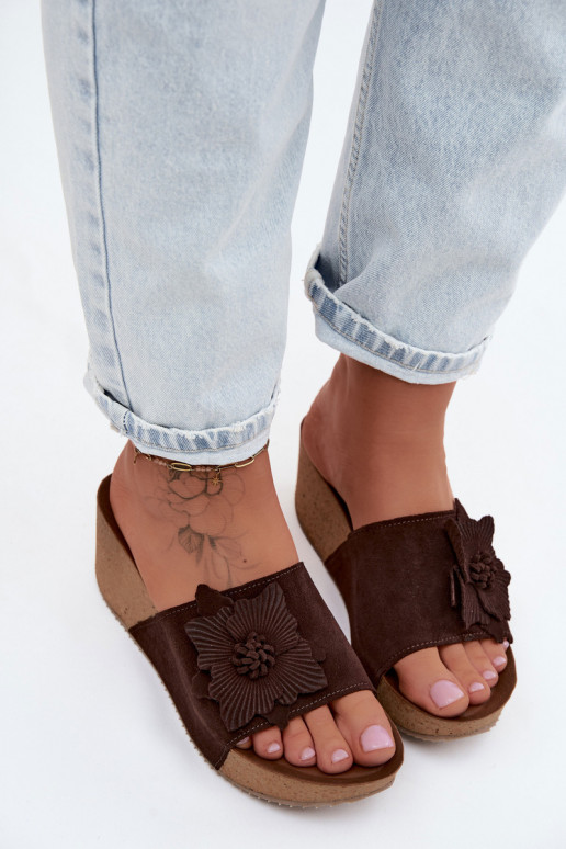 Kožené Dámske semišové papuče s platformou S Ornatem s kvetmiem Zazoo 40312 CzekoladoIne