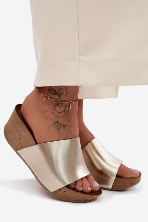 Zazoo 40291 Kožené papuče Dámske Zapnuté KorkoInym Koturnie zlatej farby