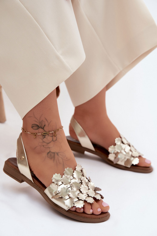 Dámske sandále so širokými podpätkami Zazoo 40468 zlatej farby