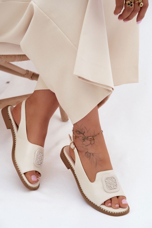 Dámske sandále so širokými podpätkami s ozdobami S.Barski KV61-6016 krémové farby