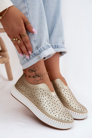 s prvkami prelamovania Trvalý model topánky s platformou zlatej farby Glamma