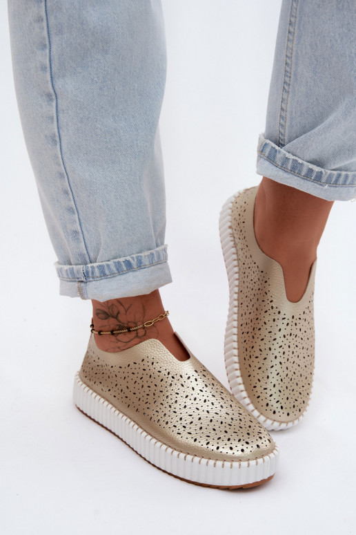 s prvkami prelamovania Trvalý model topánky s platformou zlatej farby Glamma