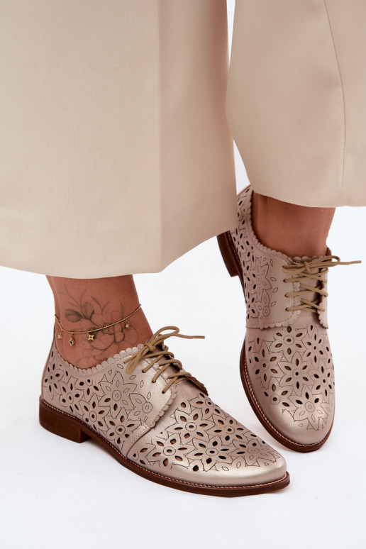 Kožené topánky Dámske s prvkami prelamovania so širokými podpätkami Zazoo 4156 zlatej farby