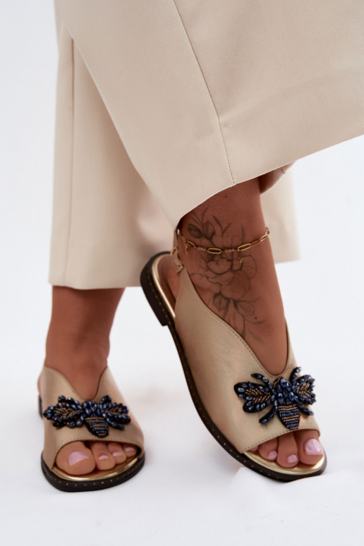 s leskom Dámske sandále s ozdobami rovná sa zlatej farby Russona