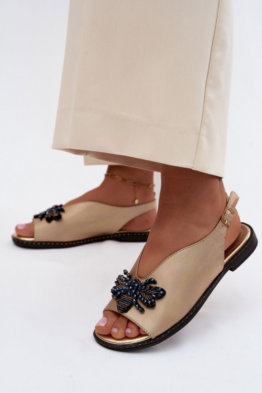 s leskom Dámske sandále s ozdobami rovná sa zlatej farby Russona