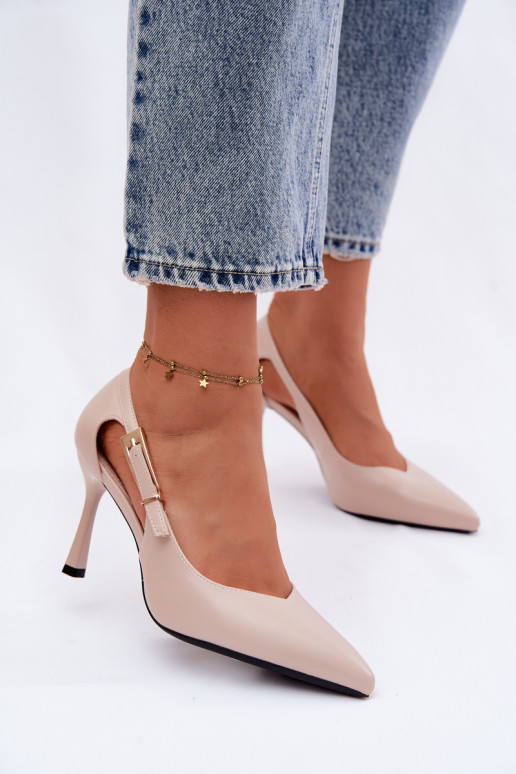 Lodičky s výrezmi a sponami Vinceza 62288 pieskovej farby