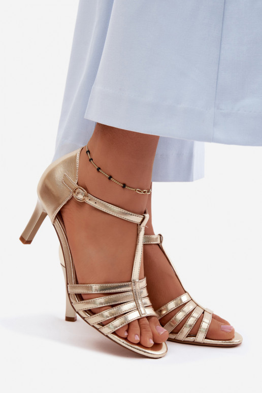 Dámske sandále S pruhmi Zapnuté Smukłym Obcasie Sergio Leone SK132 zlatej farby