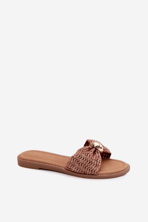 Hnedé šľapky so zlatými detailmi Goldie