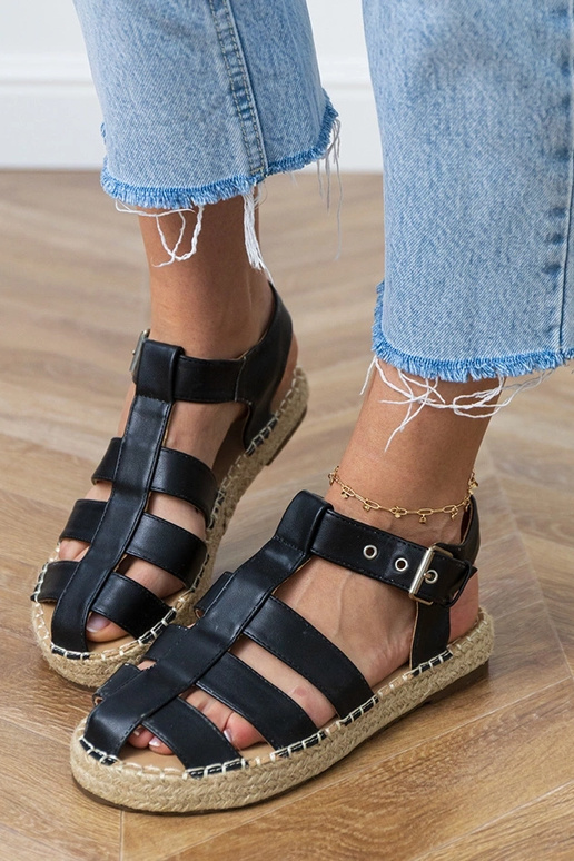 Čierne uzatvorené espadrilky Kleona