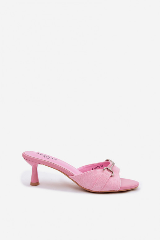 Dámske papuče na tenkom podpätku s elegantnými detailmi v ružovej Poppia