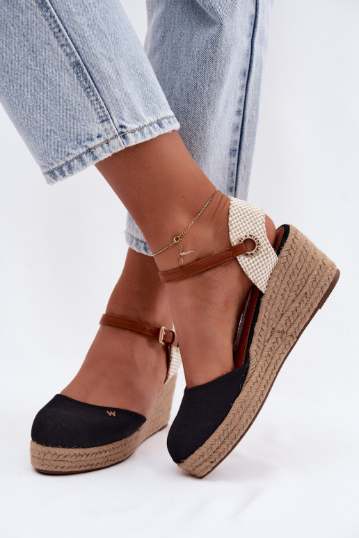 Čierne espadrilky s platformou