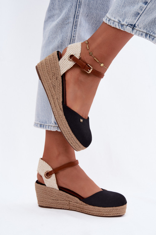 Čierne espadrilky s platformou