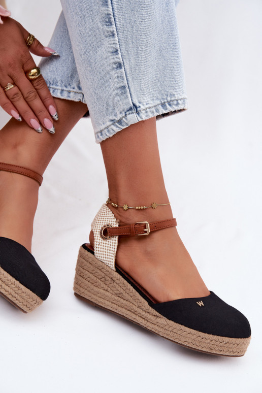 Čierne espadrilky s platformou