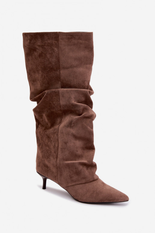 Khaki zvrásnené kozačky s kitten heel z zamšu LoĮen