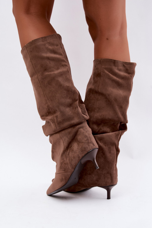 Khaki zvrásnené kozačky s kitten heel z zamšu LoĮen