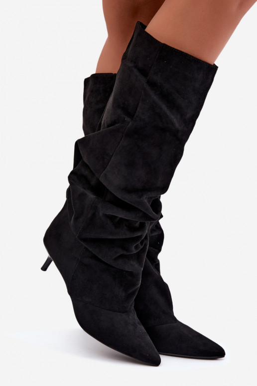 Čierne zvrásnené kozačky s kitten heel z zamšu LoĮen