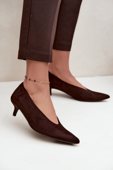Čokoládové semišové topánky s Kitten Heel Nuretta