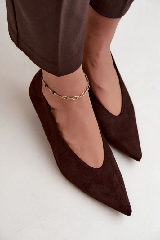 Čokoládové semišové topánky s Kitten Heel Nuretta