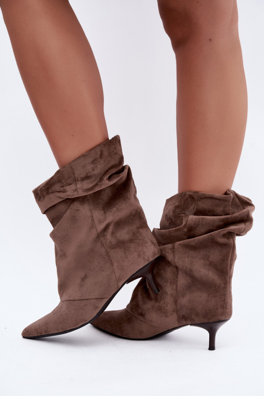 slouchy členkové topánky na opätku v khaki farbe Farren