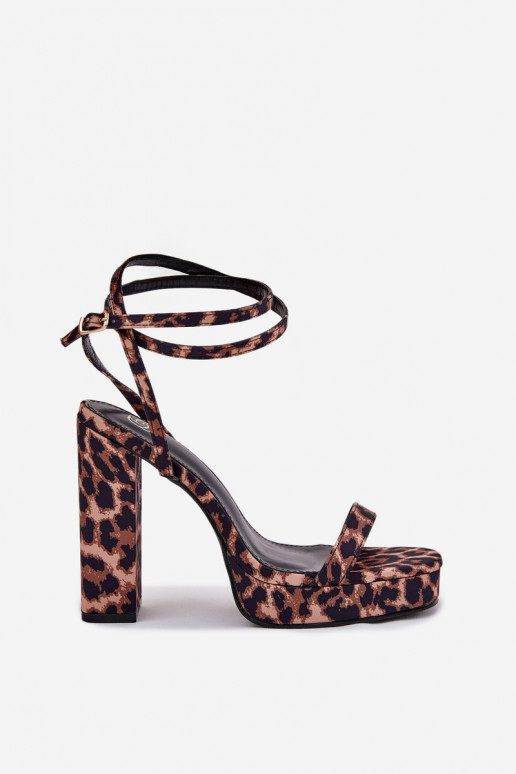 Dámske sandále na vysokom opätku so pruhmi a leopardím vzorom Fevenne