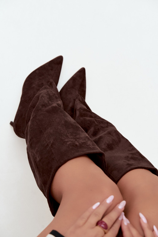 dámske vysoké čižmy na slip-on s podpätkami v čokoládovej farbe Favra