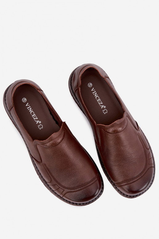 Dámske kožené slip-on topánky Vinceza 107241 v hnedej farbe