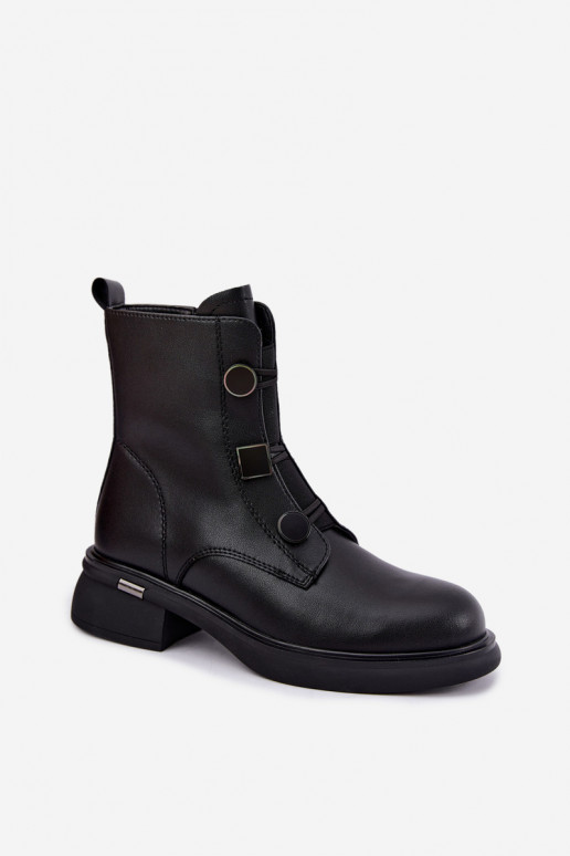 zateplené čižmy s geometrickými detailmi D&A MK62-7030 v čiernej farbe