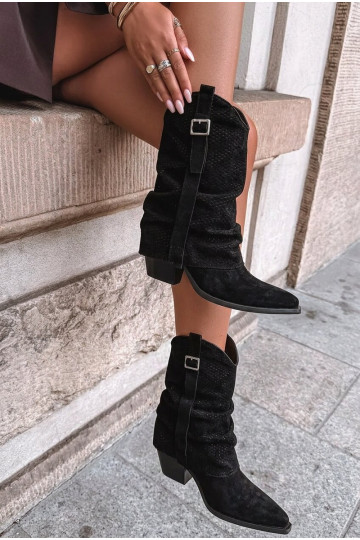 Čierne vysoké čižmy v cowboyskom štýle so špicatou špičkou a podpätkami Calenne 2