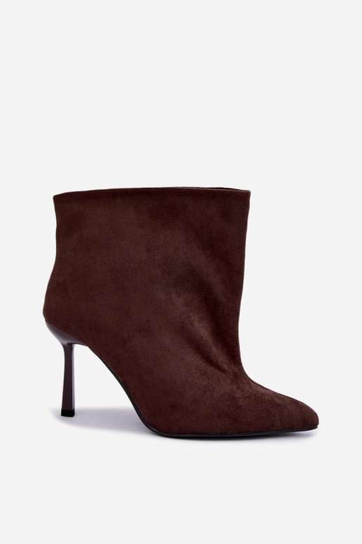 Čokoládové slip-on členkové topánky s tenkými podpätkami Kamea