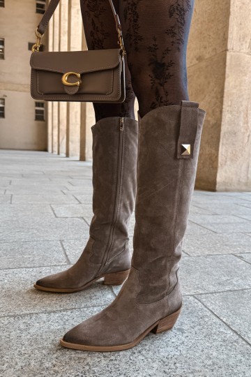 Zateplené dlhé čižmy v cowboyskom štýle z umelej semišovej hlinenej farby Zazoo 4224 2