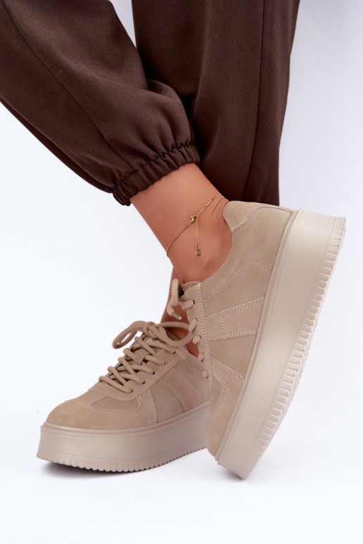 tenisky na platforme z umelého semišu Lee Cooper LCJ-26-01-4643 v pieskovej farbe
