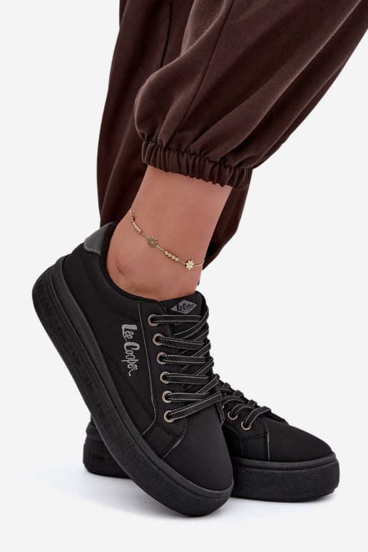 tenisky na platforme Lee Cooper LCJ-26-44-4560 v čiernej farbe
