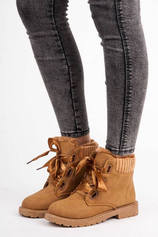 Hnedé čižmy so saténovými čižmami  - 1