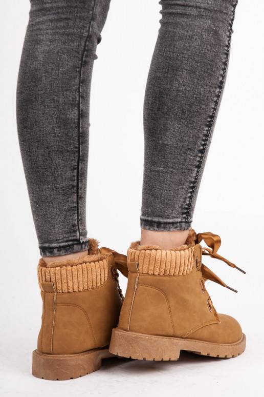 Hnedé čižmy so saténovými čižmami  - 3