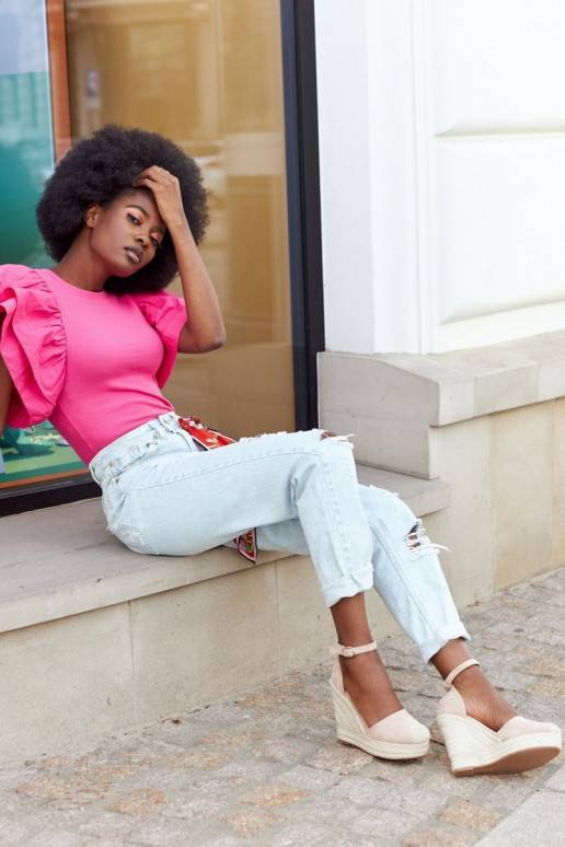 Béžové sandále na platforme Béžové sandále na platforme