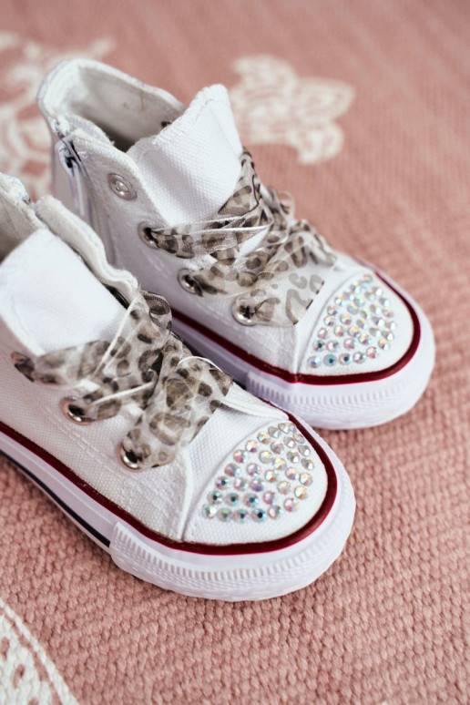 Detské tenisky s podrážkou v bielej... Detské tenisky s podrážkou v bielej...