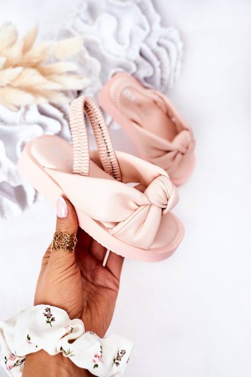 Sandále pre deti so zapínaním na... Sandále pre deti so zapínaním na...