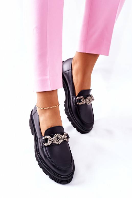 Klasické topánky v čiernej farbe Klasické topánky v čiernej farbe