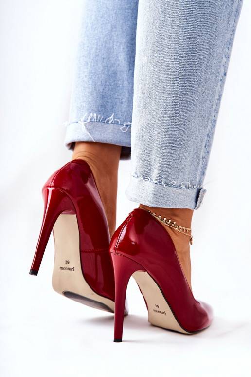 Topánky na vysokom opätku so špicatou...