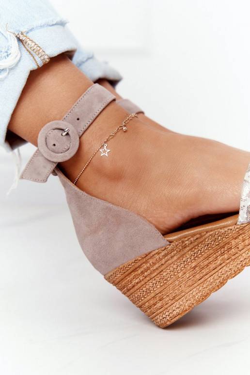 Semišové sandále na platforme... Semišové sandále na platforme...