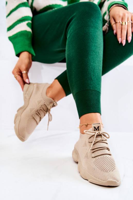 Topánky v športovom štýle Tenisky... Topánky v športovom štýle Tenisky...