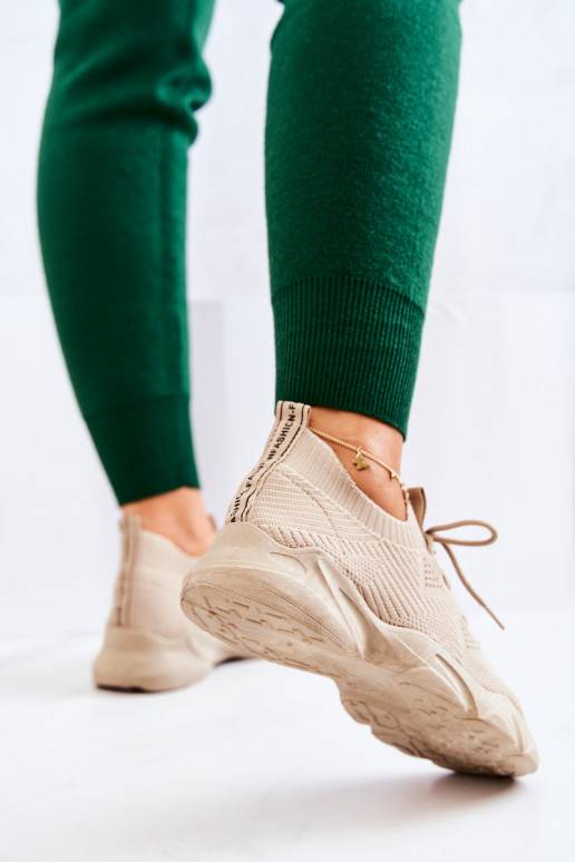 Topánky v športovom štýle Tenisky... Topánky v športovom štýle Tenisky...