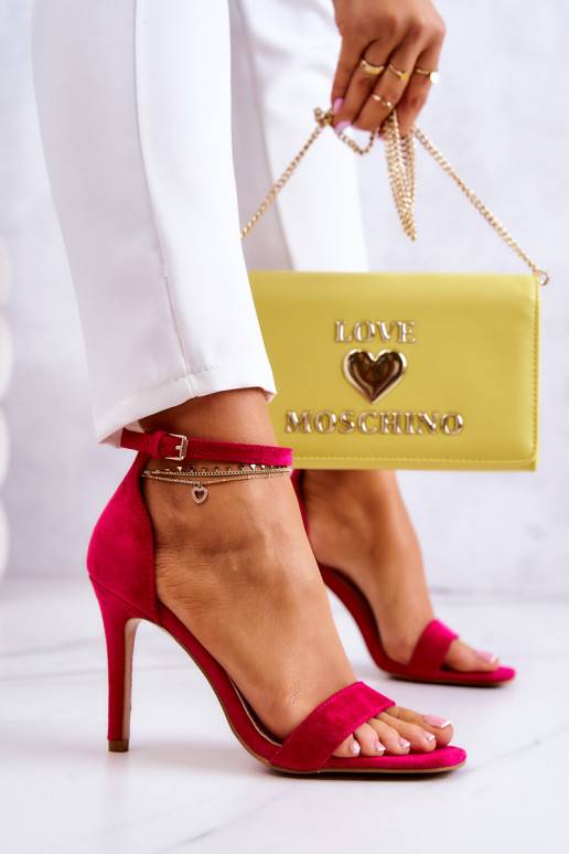 Dámske sandále na tenkých podpätkoch...