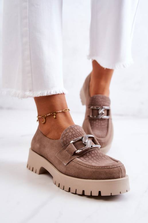 Módne semišové topánky béžovej farby...