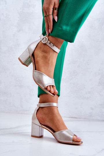 Dámske sandále na podpätku... 2