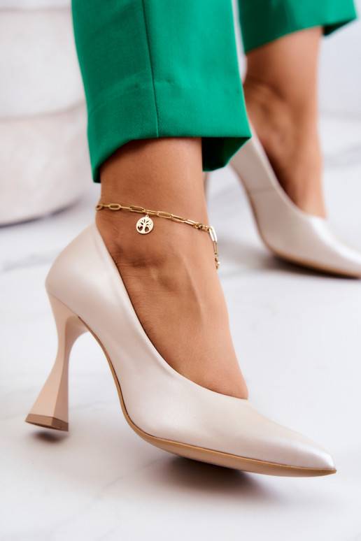 Módne topánky Topánky béžovej farby Módne topánky Topánky béžovej farby