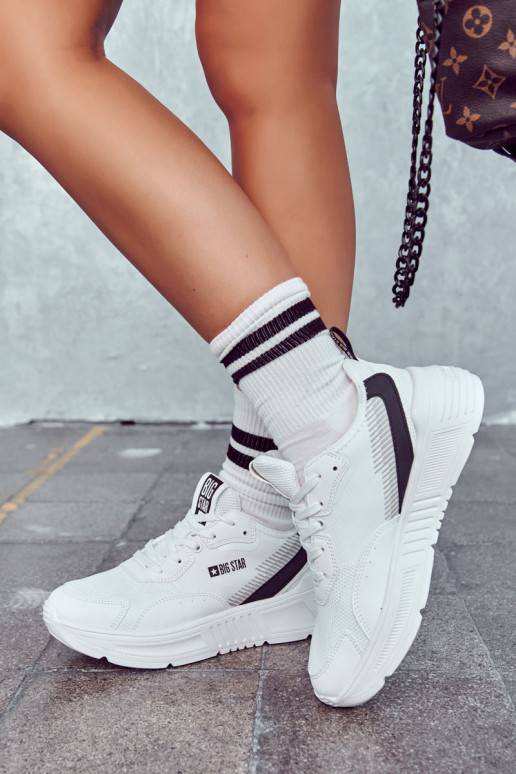 Módny model tenisiek Big Star bielej... Módny model tenisiek Big Star bielej...