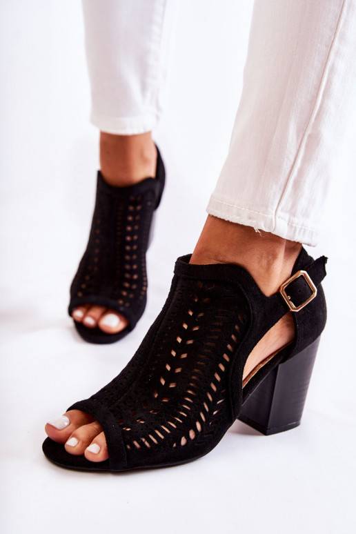 Dámske čižmy s motívmi Cut Out v... Dámske čižmy s motívmi Cut Out v...